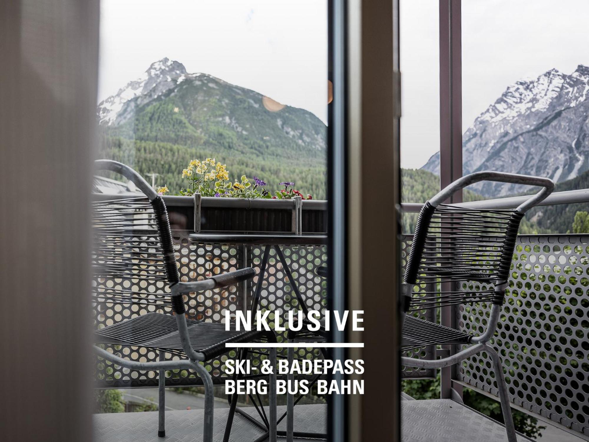 Badehotel Belvair Scuol Exterior foto